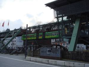 1127gondola2.gif