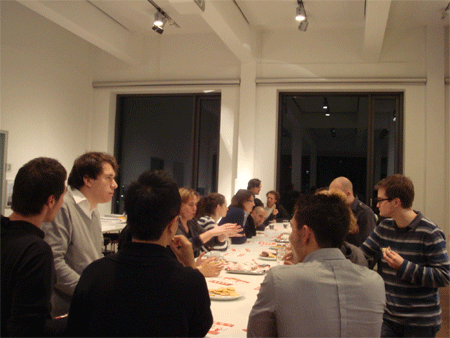 1206top.gif