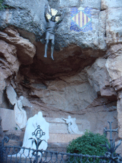 0108gaudi.gif