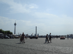 07104.gif