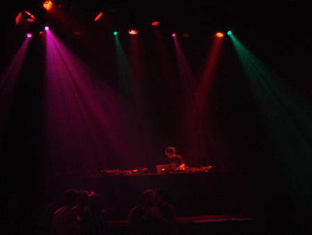 0520top.gif